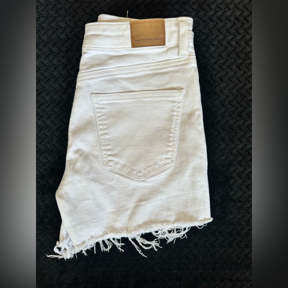 American Eagle White Shorts